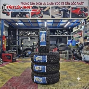 Lốp Comforser 195/80R15 100T XL CF1100 AT chính hãng tại Tân Lộc Phát