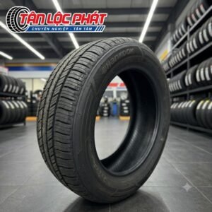 Cận cảnh hoa gai và hông lốp Hankook 155/70R14 Kinergy Eco2 K435 êm ái bám đường